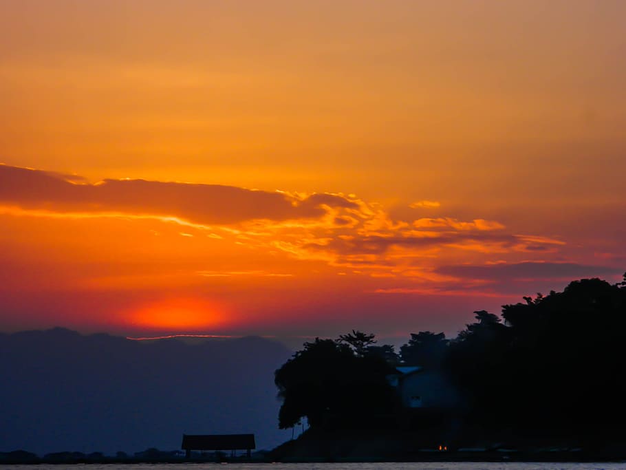 sunset, behind, hill, sky, silhouette, orange color, beauty in nature HD wallpaper