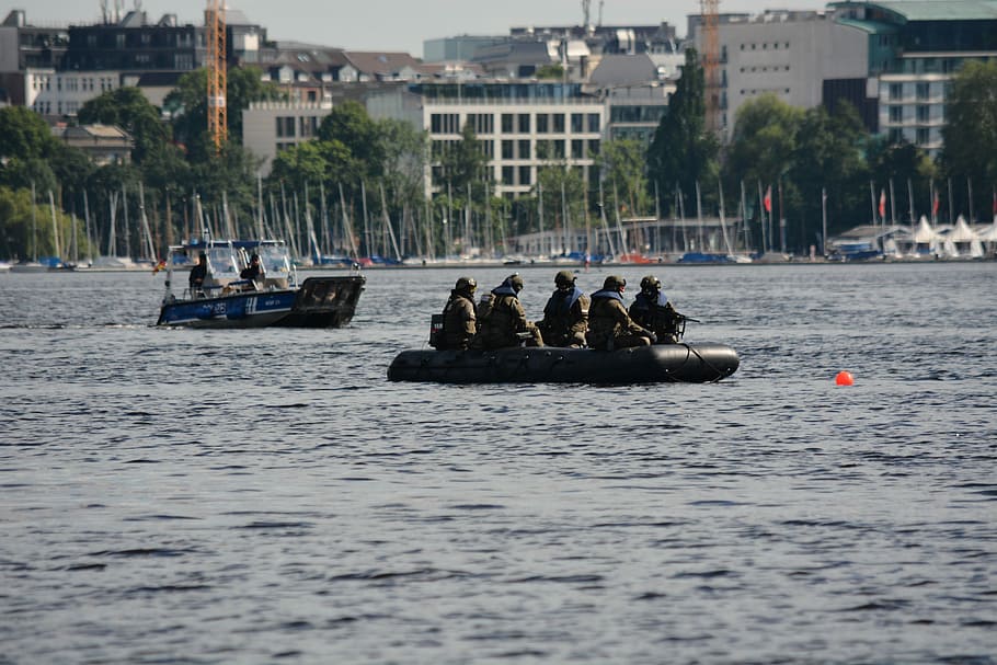 Technology, Human, G20, personal, hamburg, police, water, combat swimmers HD wallpaper