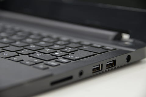 closed up photo of black laptop computer, keyboard, notebook HD wallpaper