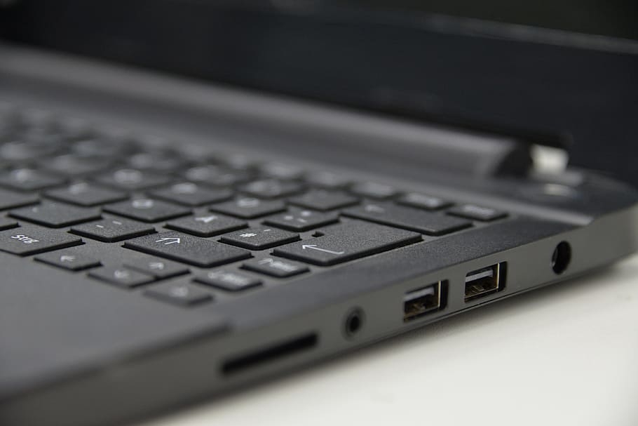 closed up photo of black laptop computer, keyboard, notebook HD wallpaper