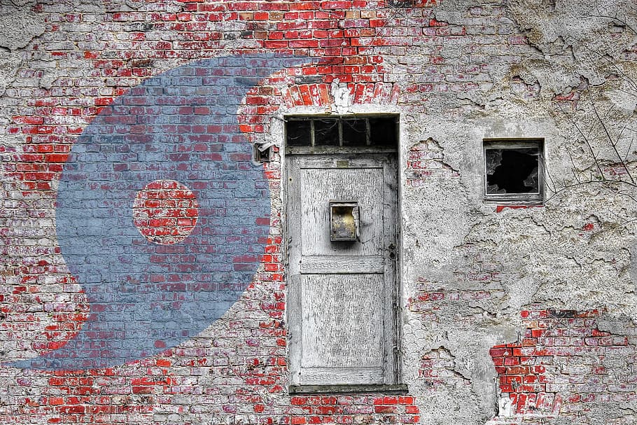 hurricane, symbol, warning, wall, brick, door, vintage, sign HD wallpaper