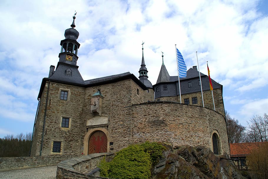 castle, sky, clouds, historical, landmark, old, flags, wall HD wallpaper