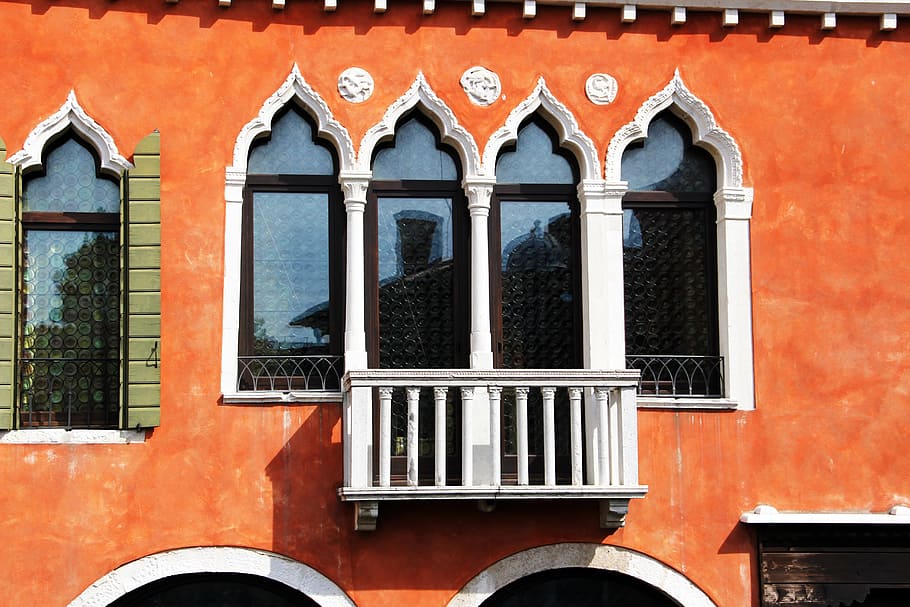 balcony, historically, building, architecture, window, building exterior HD wallpaper