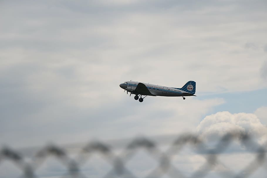 gray and white airline flying in sky during daytime, plane, dc3