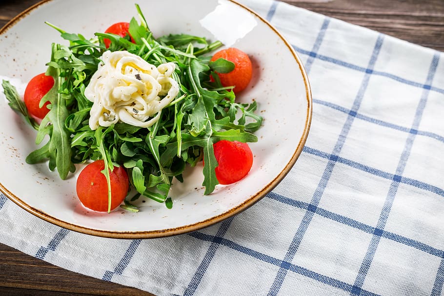 pastry on round white ceramic plate, salad, lunch, cooking HD wallpaper