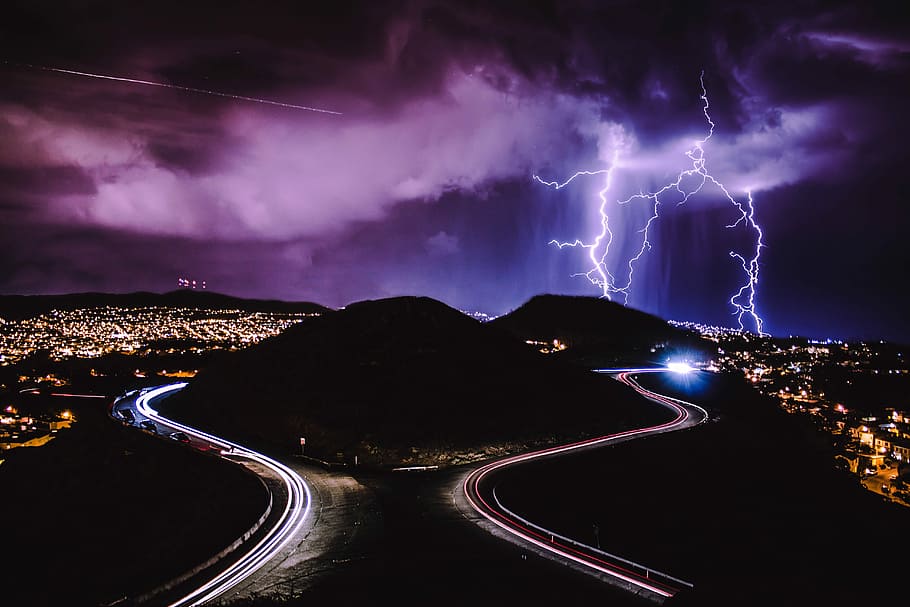 Lightning Strikes San Francisco, California, city, clouds, photos