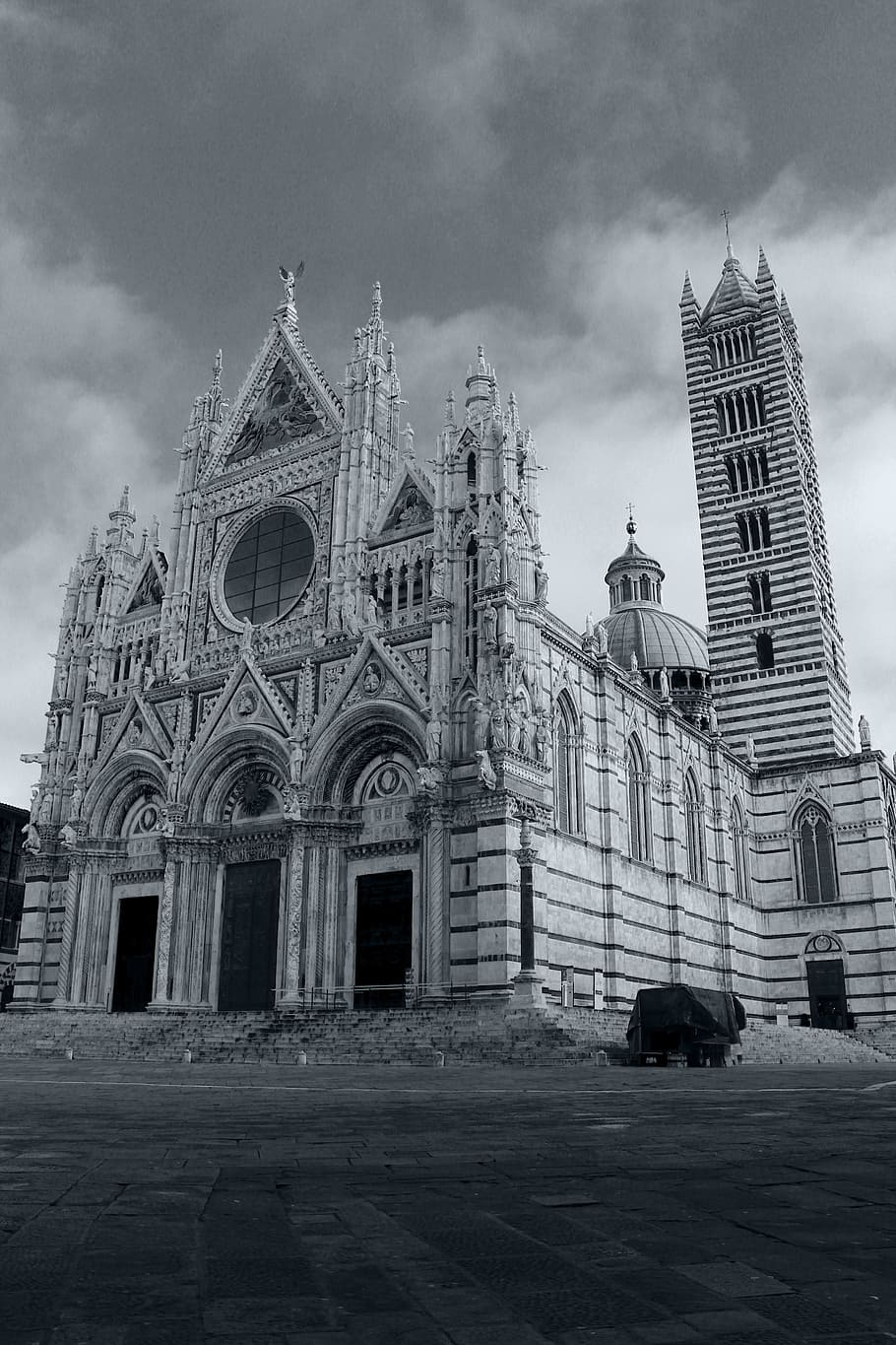 HD wallpaper: dramatic, sky, black and white, italy, minster, cathedral ...