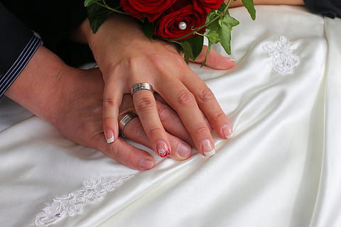 person holding hands flowers and hand, rings, together, wedding HD wallpaper