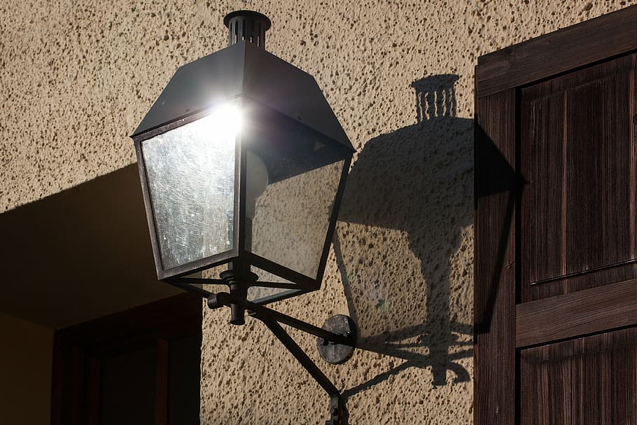 home, input, lantern, lamp, lighting, house entrance, shadow HD wallpaper