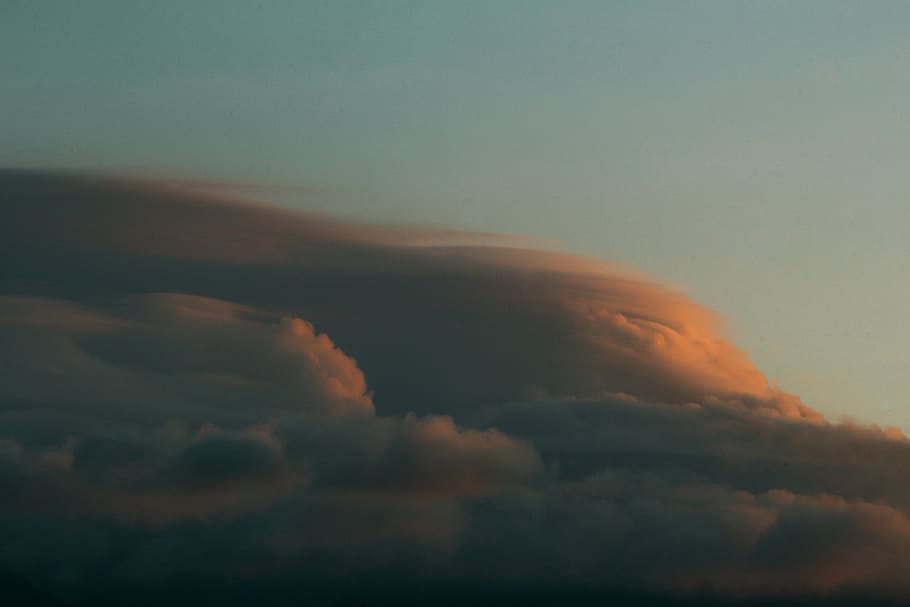 white and brown clouds, aerial photo of gray clouds during daytime HD wallpaper