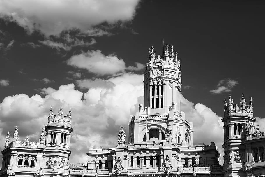 grayscale photo of concrete cathedral, photography, landmark HD wallpaper