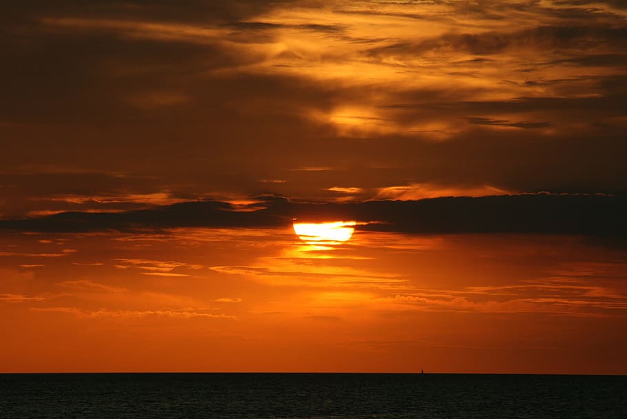 sunset, beach, sea, beach sunset, summer, horizon, evening HD wallpaper