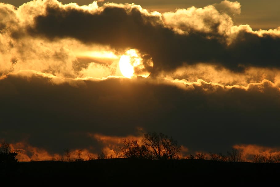 clouds, sun, cloudy, sky, brightly, sunlight, glowing, golden HD wallpaper