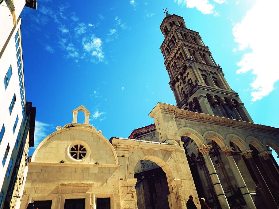 low angle photography of gray concrete church, split, dalmatia HD wallpaper