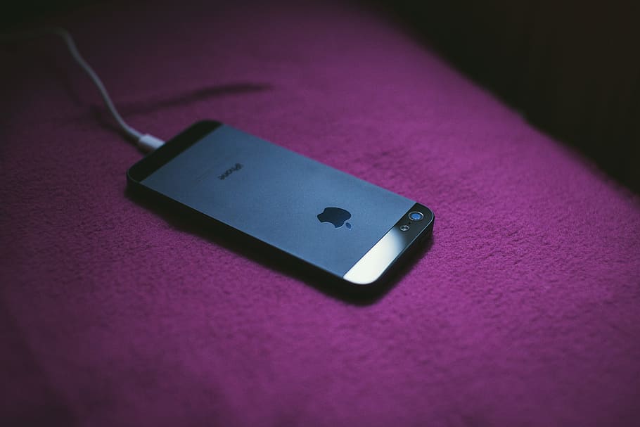 black iPhone 5 with Lightning to USB Cable, mobile, smartphone HD wallpaper