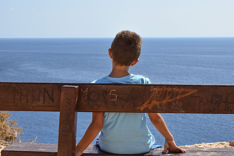 boy, musing, muse, sea, infinity blue, bench, water, rear view HD wallpaper