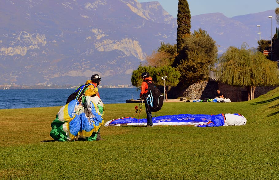 paragliding, arrival, prato, walk, lake, garda, italy, plant HD wallpaper