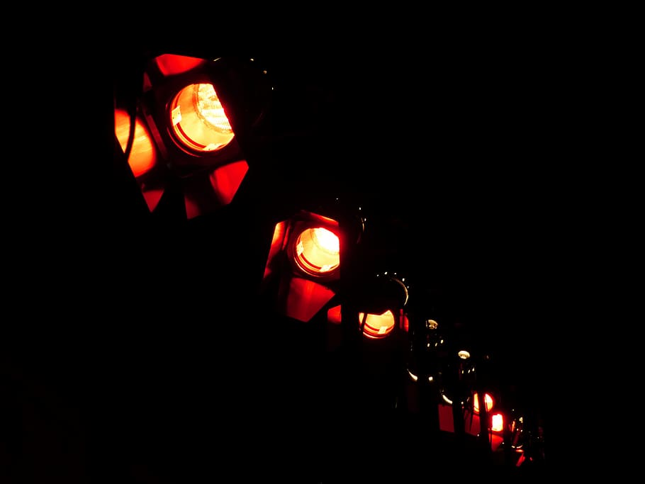 Spotlight, Lamps, Night, Lights, red, red light, lighting, illuminated HD wallpaper