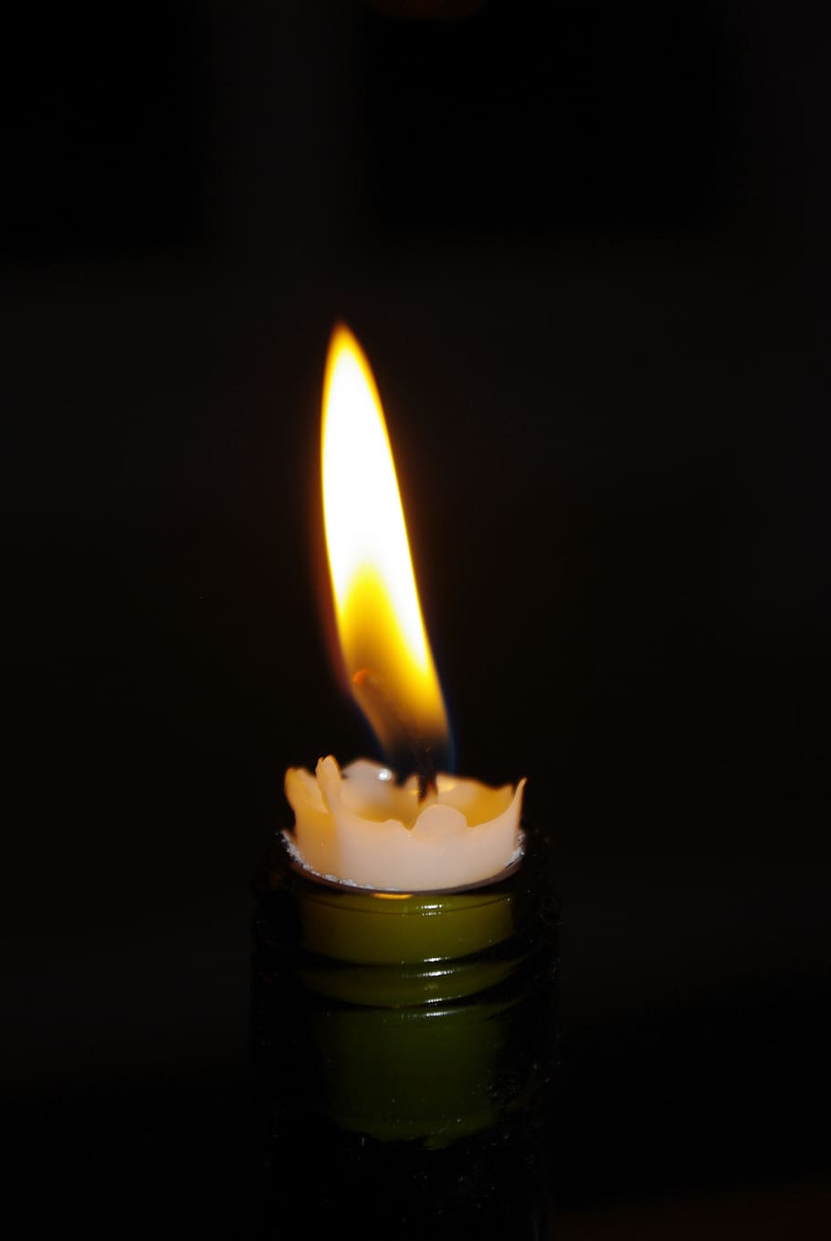 candle, flame, bottle, candlelight, burning, fire, heat - temperature HD wallpaper