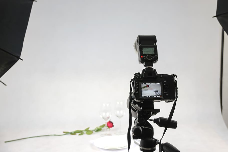 Black and White Polaroid Camera, dslr, light, photo, photography HD wallpaper
