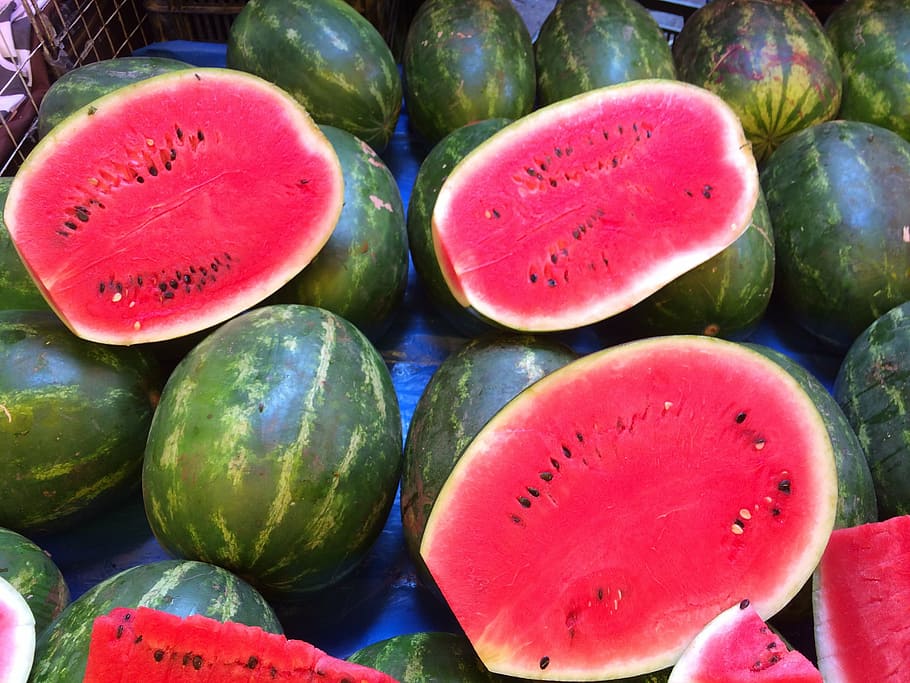 sliced watermelons, fruit, red, green, food, nutrition, natural HD wallpaper