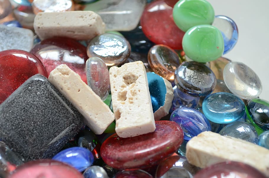 glass beads, glass blocks, stones, glass mosaic, colorful, semi precious stones, HD wallpaper