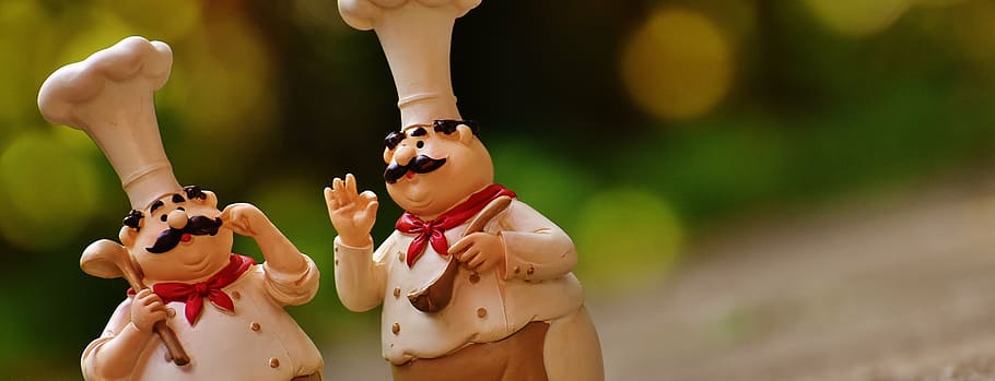 two chef figures on floor, chefs, funny, cook, gastronomy, restaurant HD wallpaper