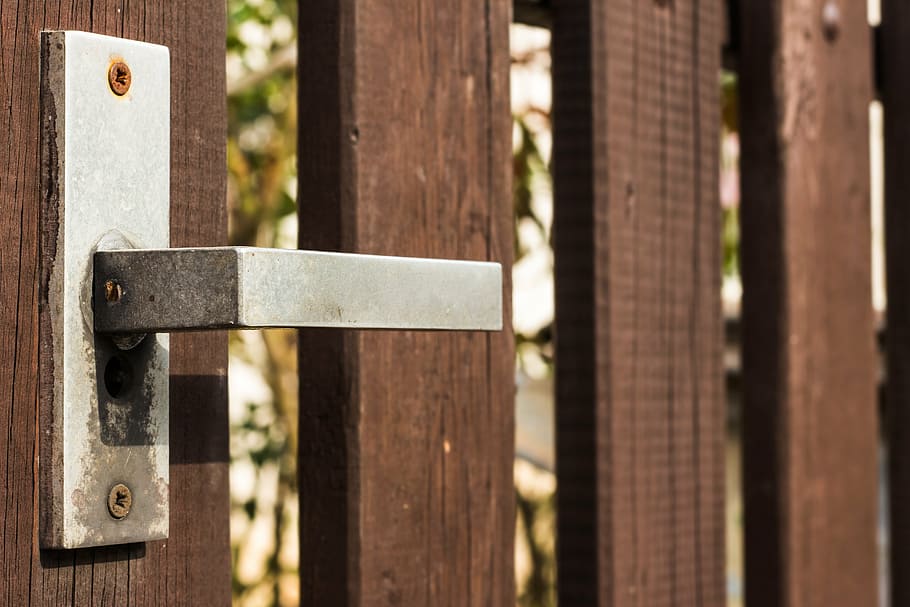 handle, gate, wood, iron, travel, path, long way, distance, HD wallpaper