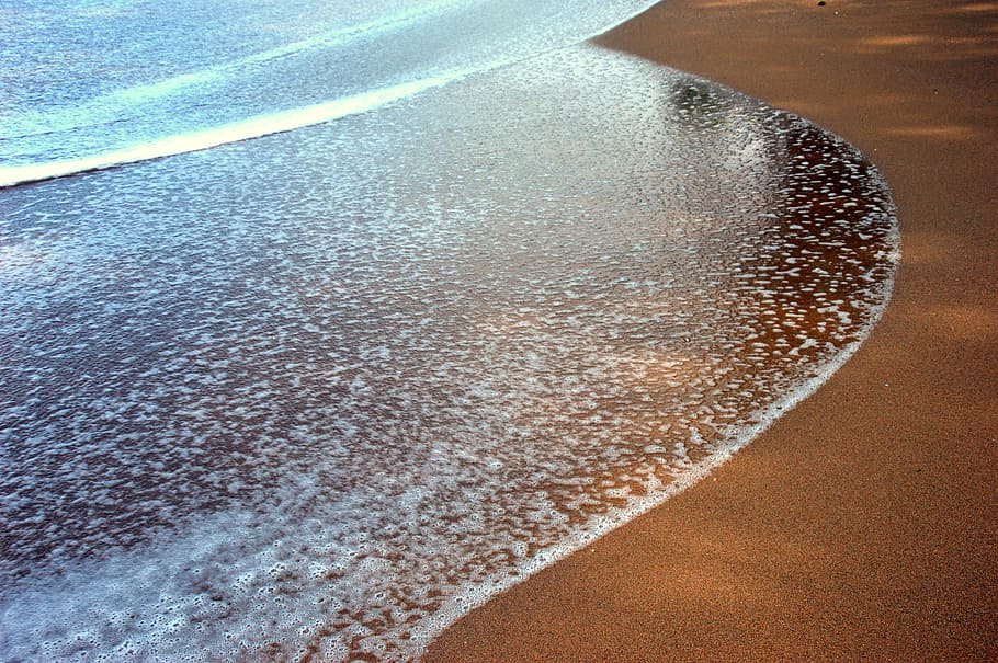 seashore during daytime, wave, scum, sand, beach, atlantic HD wallpaper