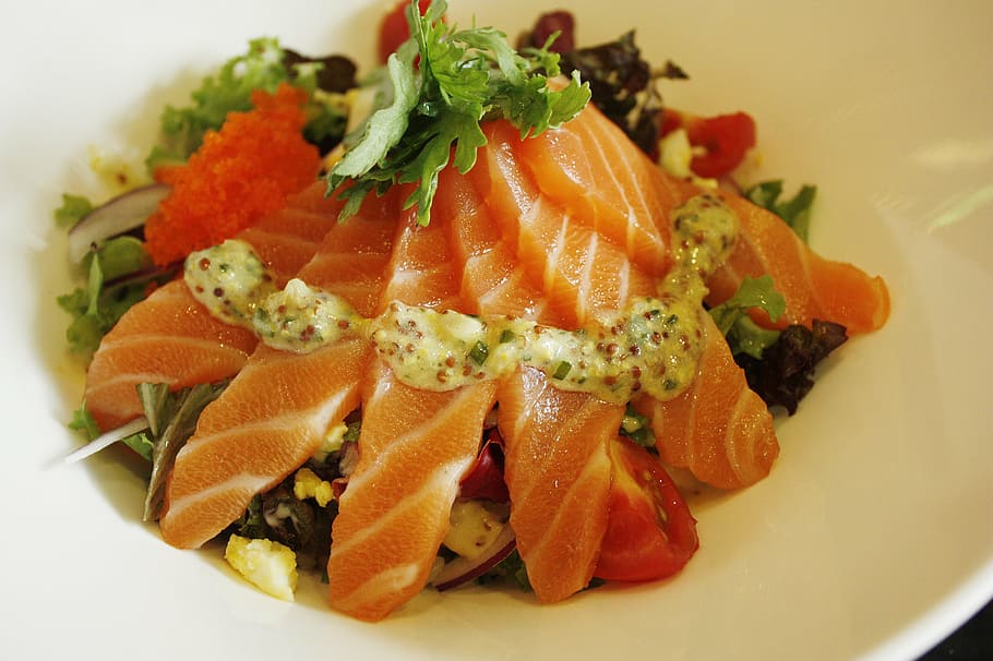 bowl of sushi, salmon, rice, bob, dining, food photography HD wallpaper