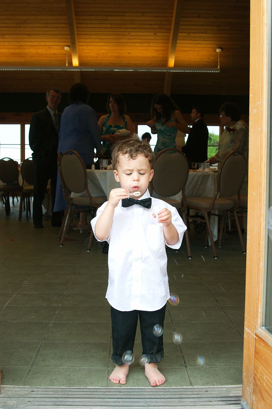 party, reception, bubbles, ring bearer, toddler, blowing, tuxedo HD wallpaper