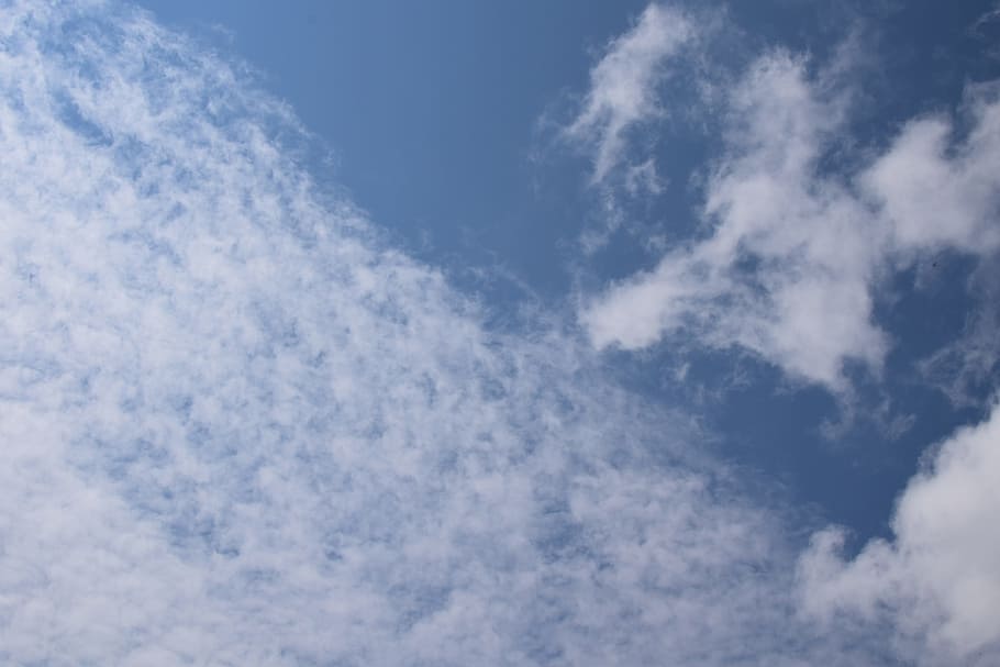 wispy clouds, cloudscape, skyscape, nature, weather, bright HD wallpaper