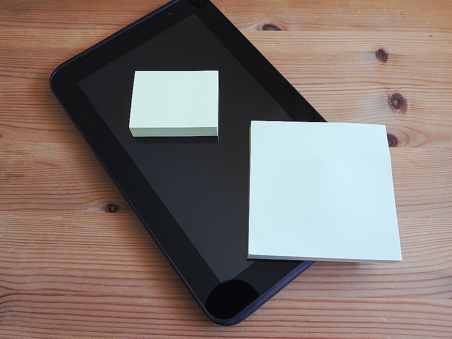 tablet, postit, stickies, adhesive note, wood - Material, business HD wallpaper