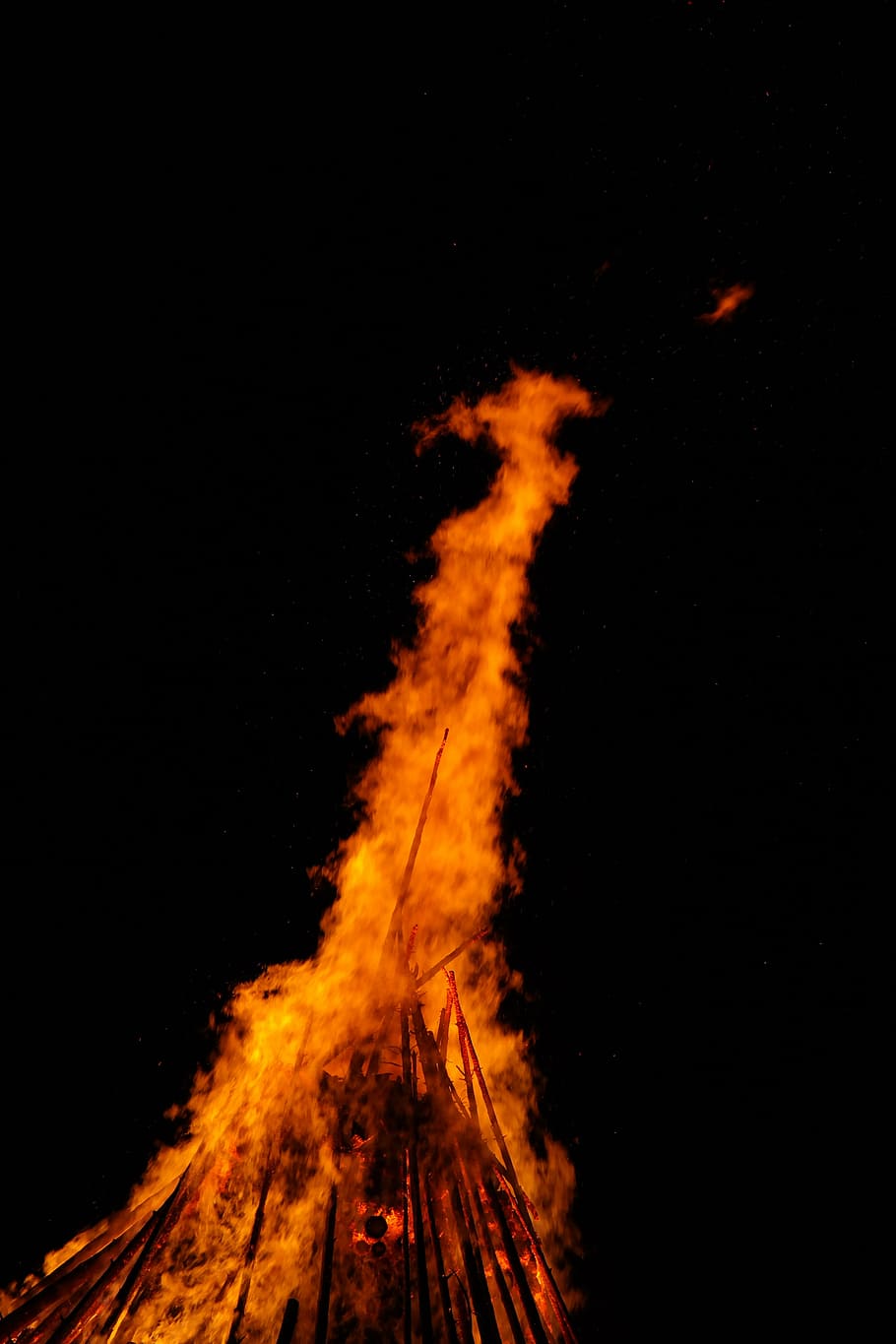 flame, orange, midsummer, fire, burn, blaze, red, yellow, dark HD wallpaper