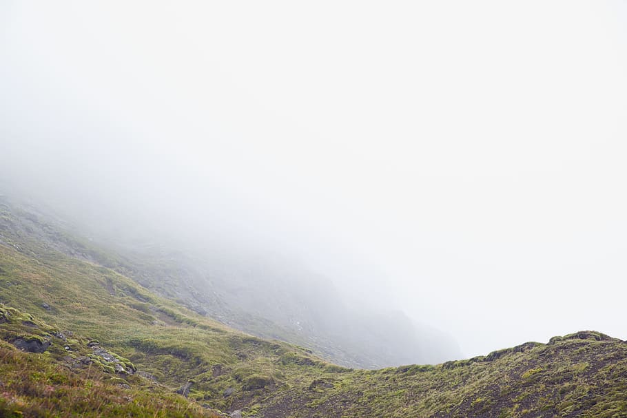 green mountain and fog, mountain covered with fog, aerial view HD wallpaper