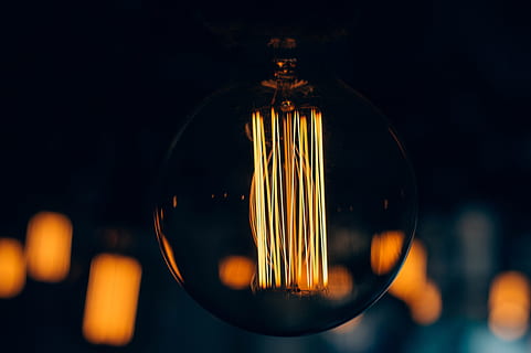 brown light bulb, selective focus photography of light bulb, Dream HD wallpaper