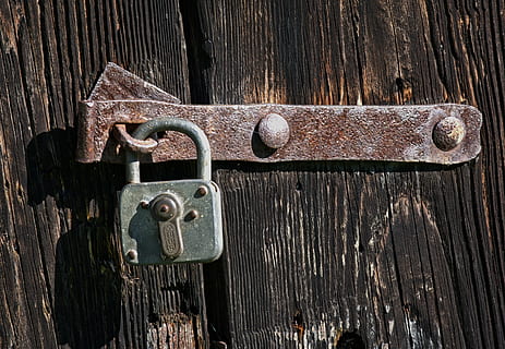 closed door with gray padlock, security, castle, metal, bolt HD wallpaper
