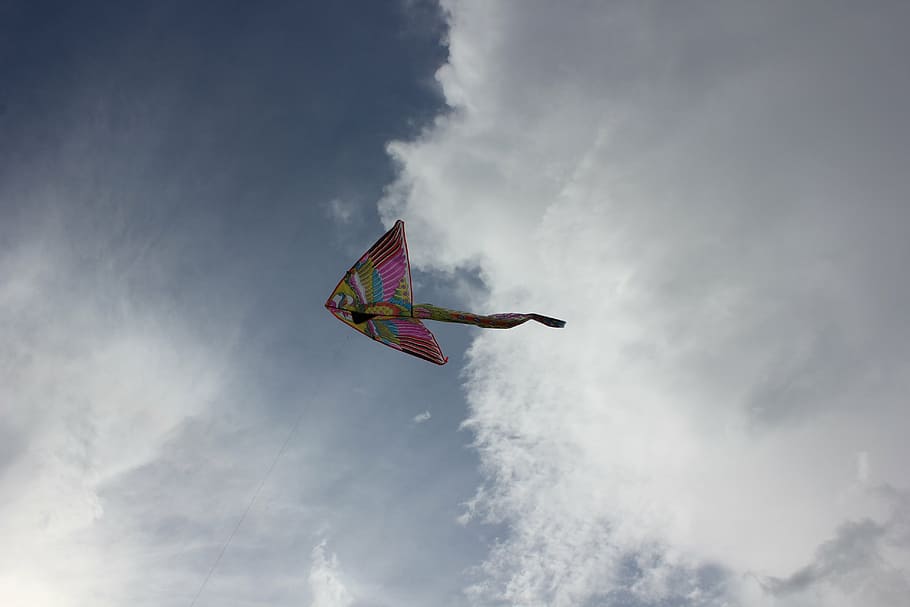 kite, sky, clouds, wind, flying, cloud - sky, nature, low angle view HD wallpaper