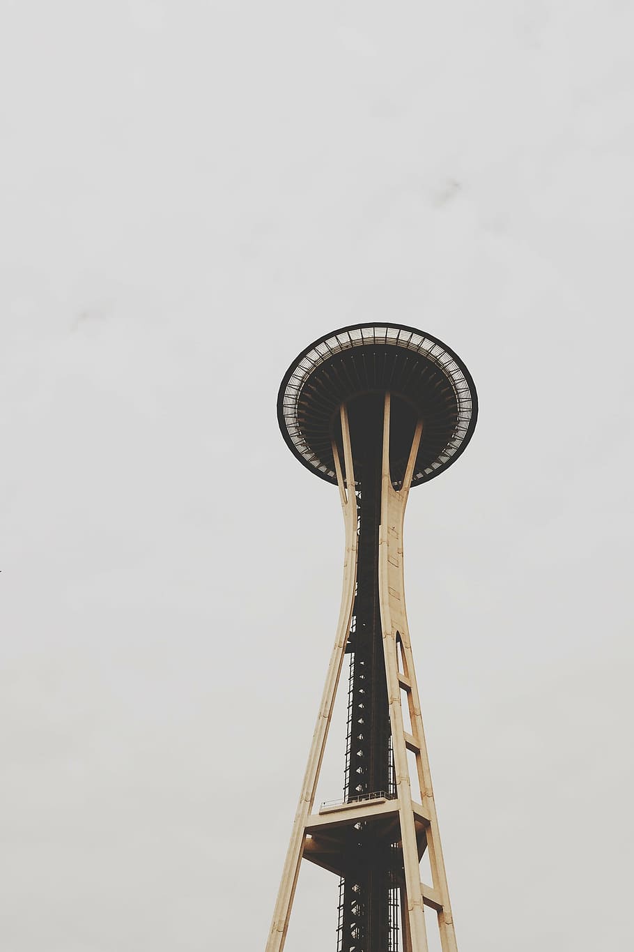 brown and black tower building under white clouds, architecture HD wallpaper