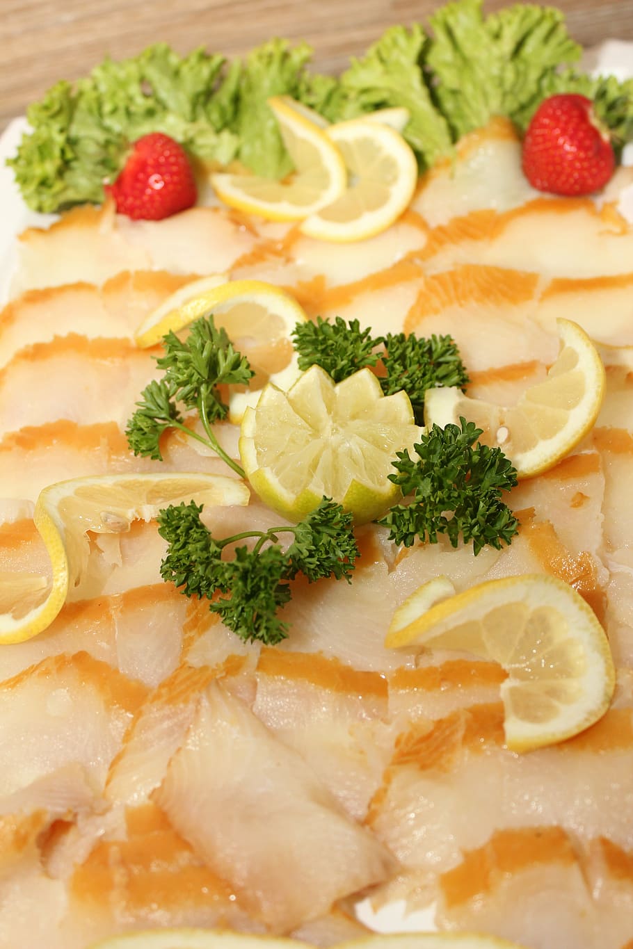 greenland halibut, fish, buffet, cold buffet, lemon, parsley HD wallpaper