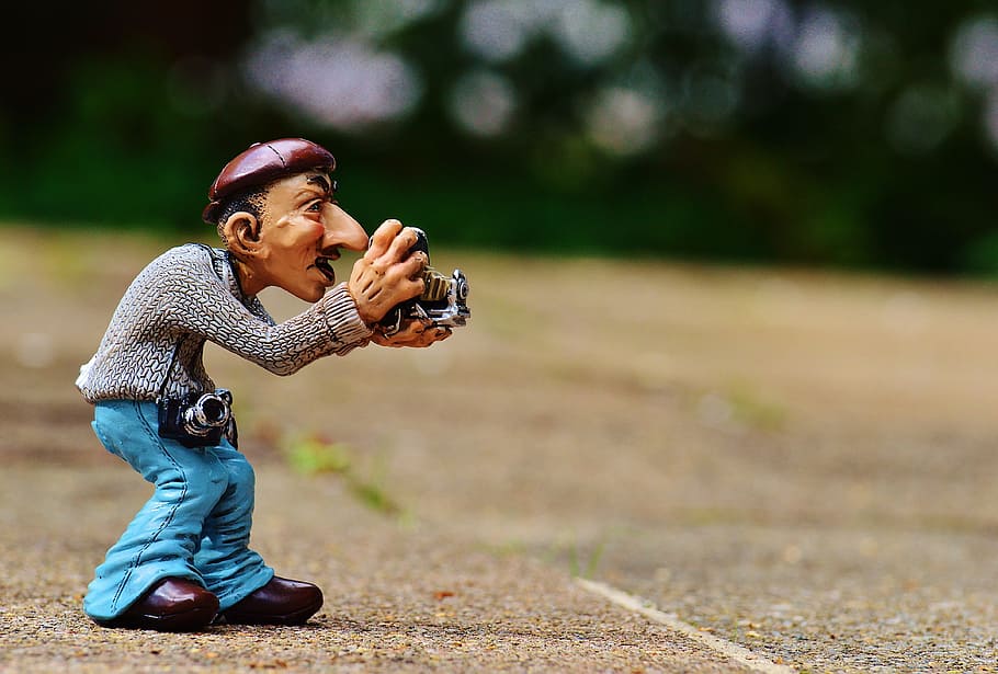 HD wallpaper: man holding camera figurine, Photographer, Tourist, funny,  digital camera | Wallpaper Flare