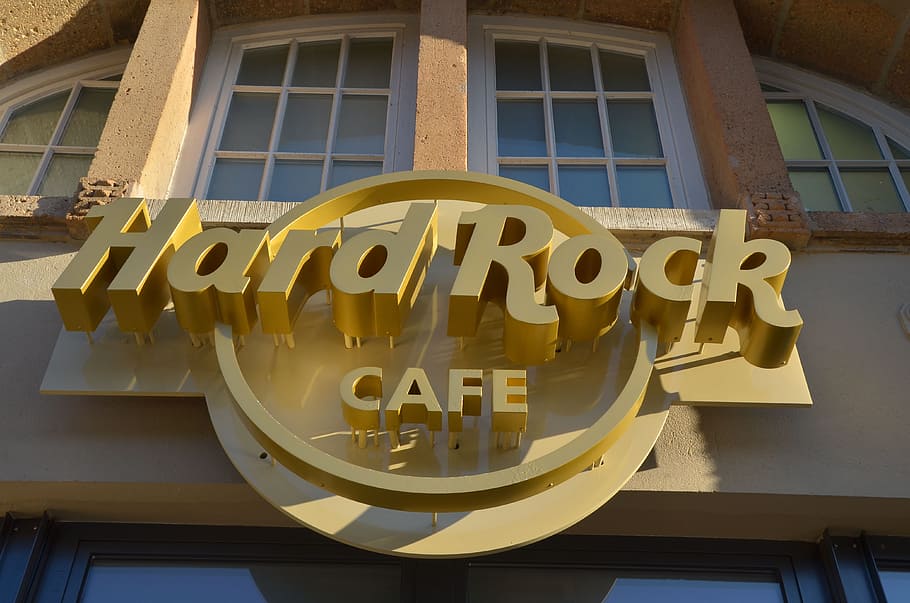 hamburg, hard rock cafe, evening sun, characters, landmark, HD wallpaper