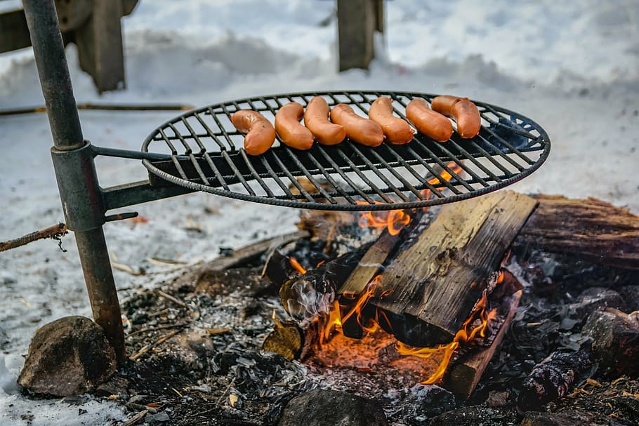 sausage on grill, campfire, flames, burn, hot, winter, camping HD wallpaper