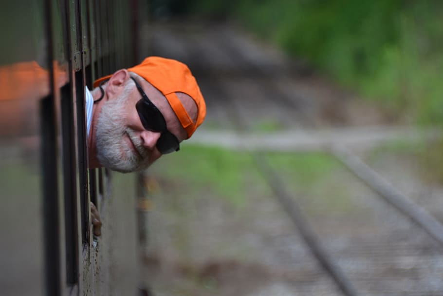 smile, train, people, man, head, men, manual Worker, one Person HD wallpaper