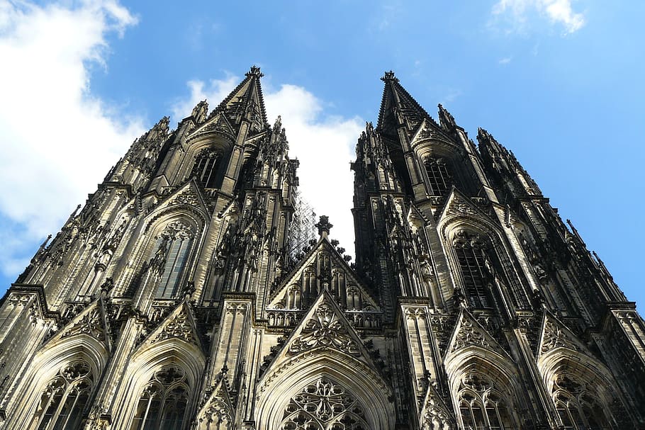 low angle photography of gray cathedral at daytime, cologne HD wallpaper