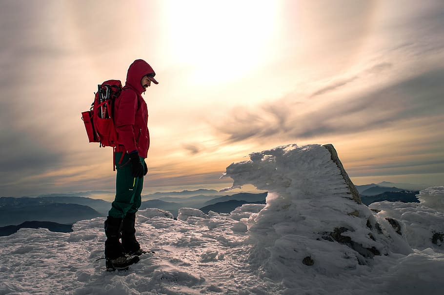 man standing on ice, people, travel, adventure, alone, snow, winter, HD wallpaper