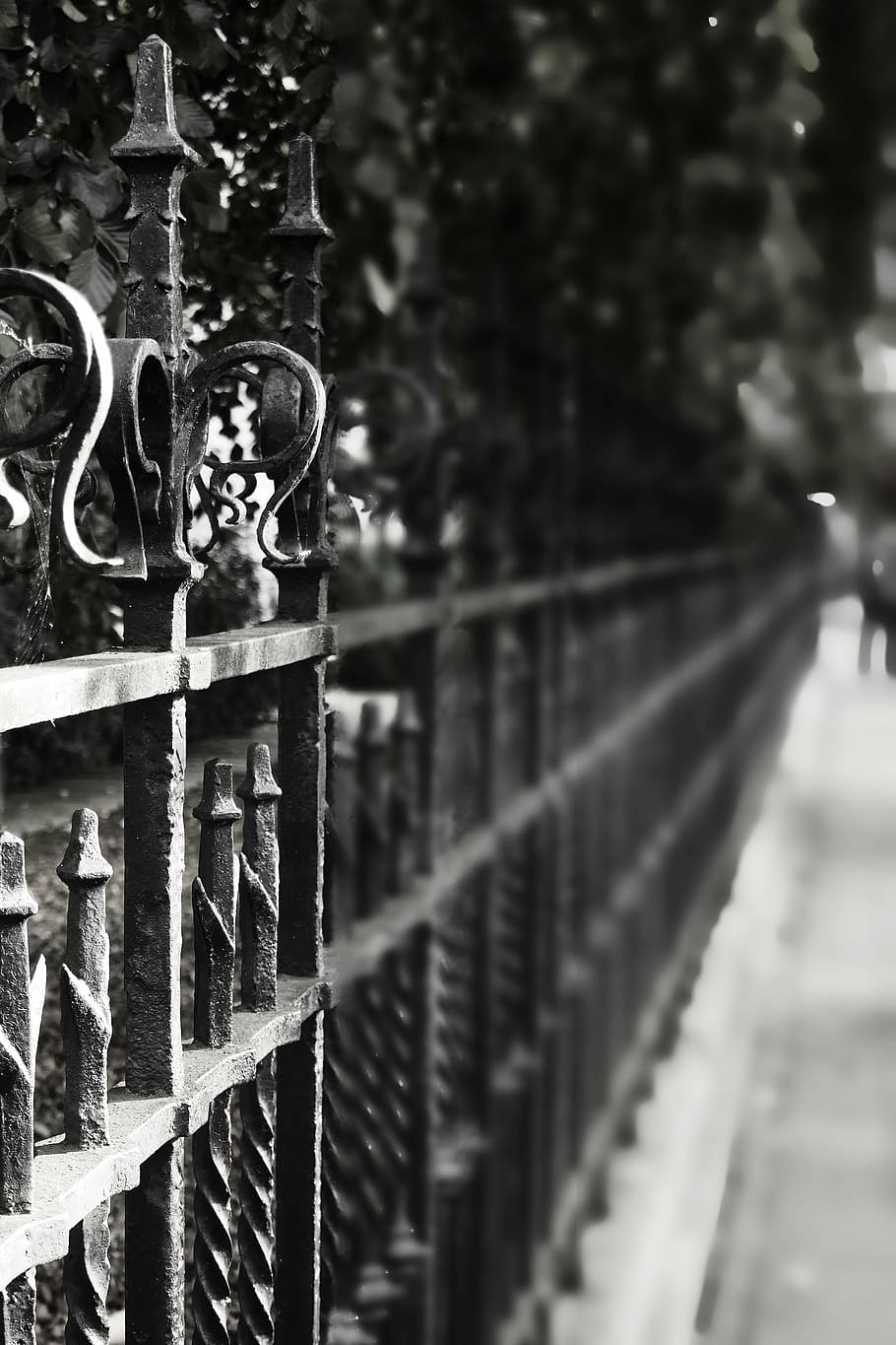 fence, iron, grid, metal, old, iron construction, wrought iron HD wallpaper