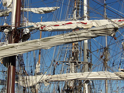 mast, sailboat, strings, rope, traditions, blue sky, navigation HD wallpaper