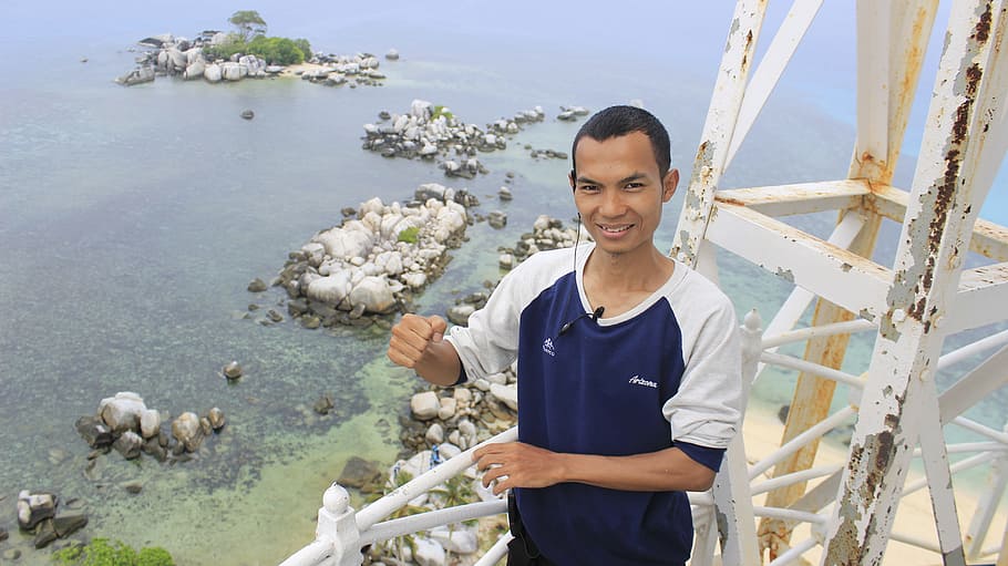 belitung, training, outbound, trustco, trainer, beach, one person