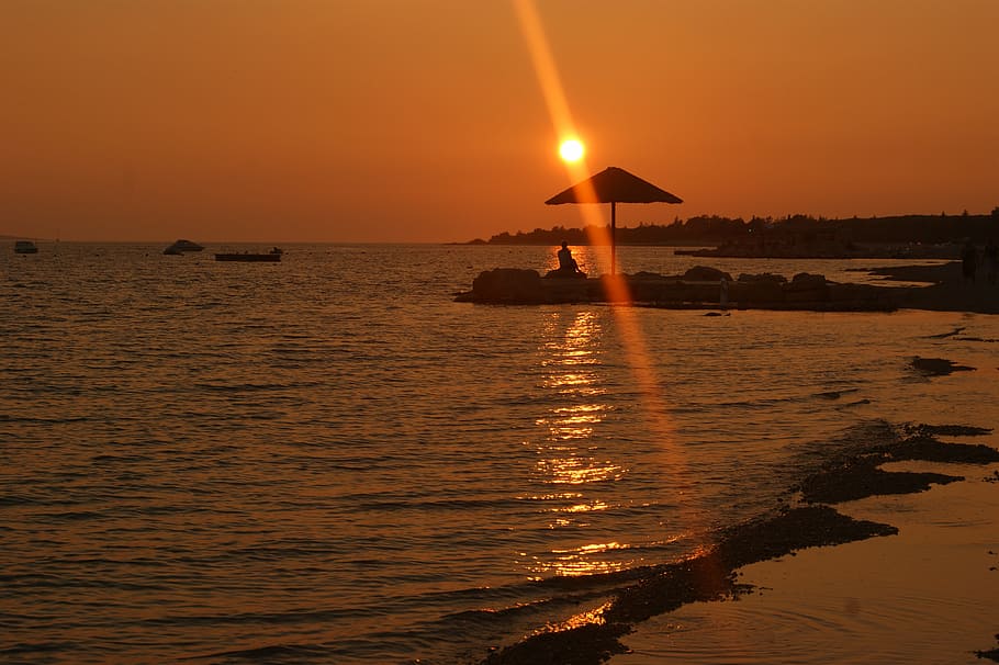 sea, sunset, wave, rest, sky, water, orange color, beauty in nature HD wallpaper